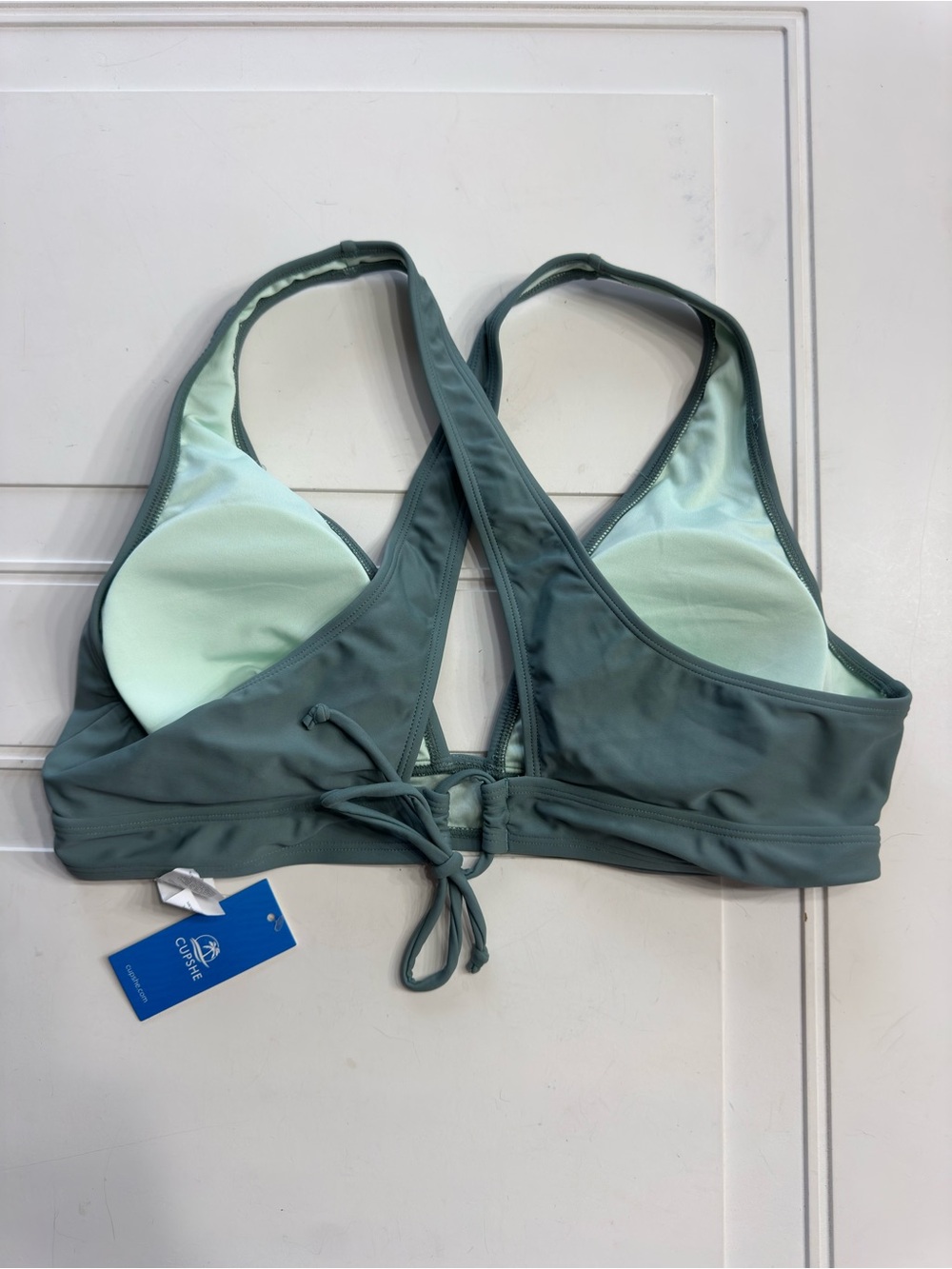 Cupshe NWT Women’s Sz XL Green Cross Strap Bikini Top Summer Swimwear - Picture 4 of 4